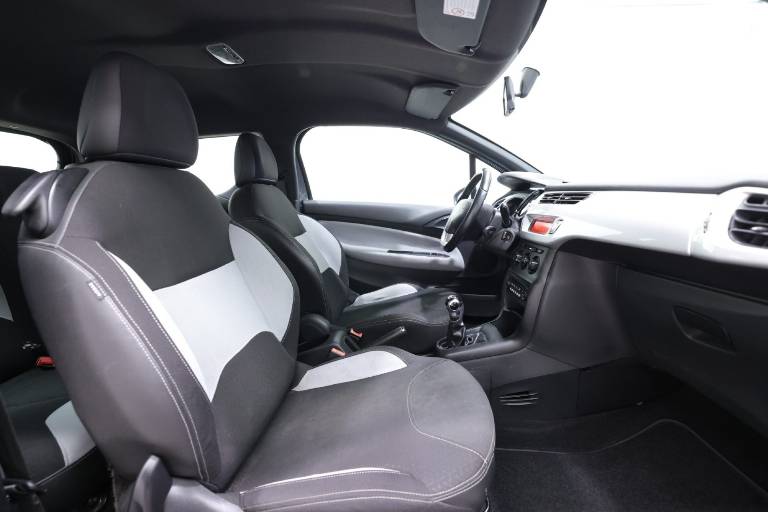 DS AUTOMOBILES DS 3 35