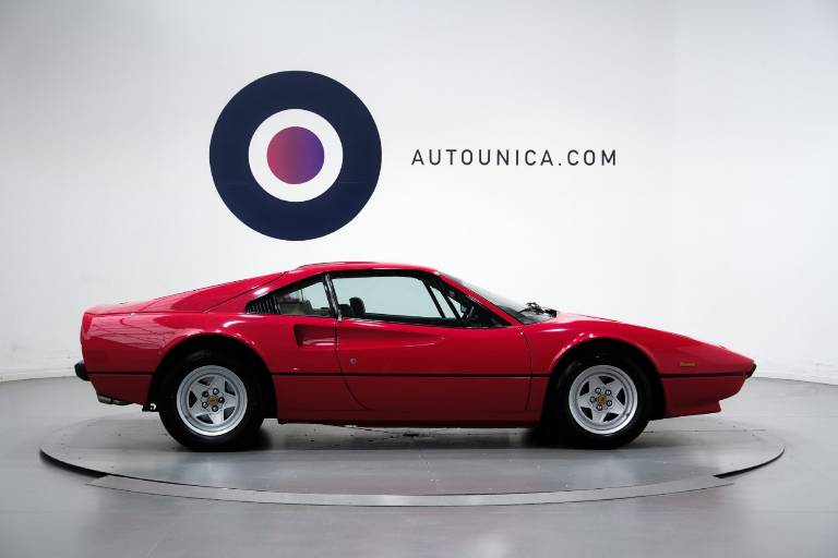 FERRARI 308 5