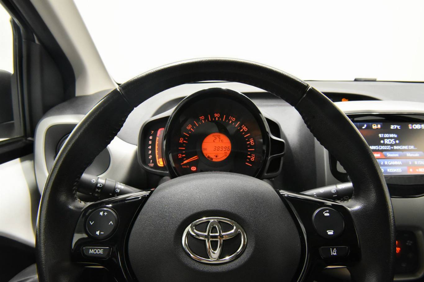 TOYOTA Aygo 6