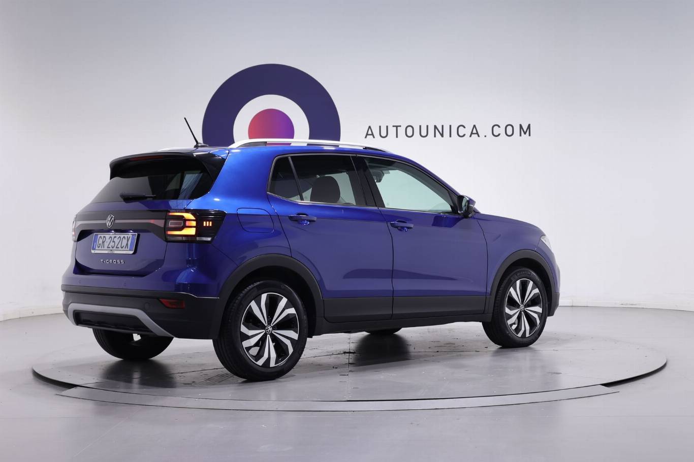 VOLKSWAGEN T-Cross 14