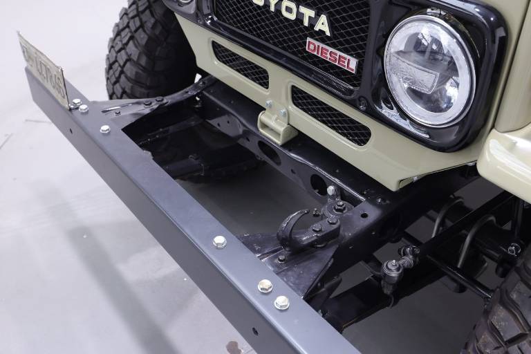 TOYOTA Land Cruiser 42