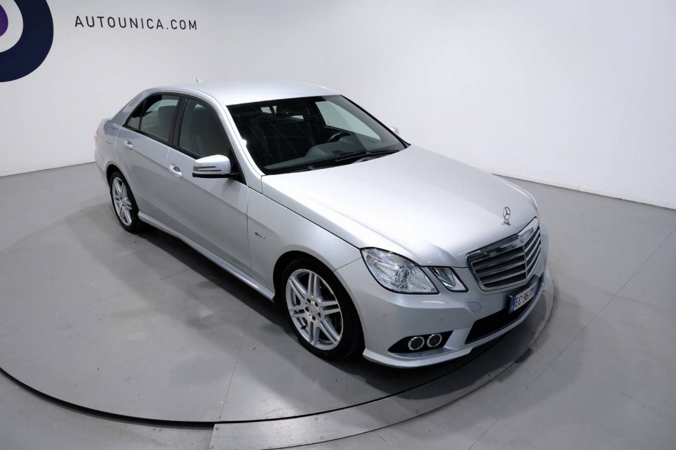 MERCEDES-BENZ E 250 62