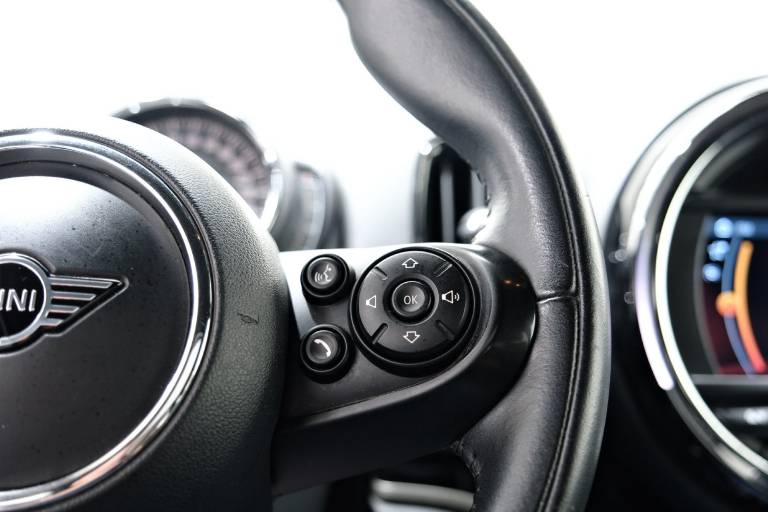 MINI Countryman 24