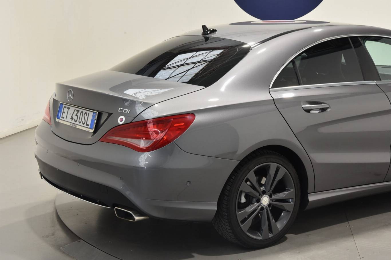 MERCEDES-BENZ CLA 200 17