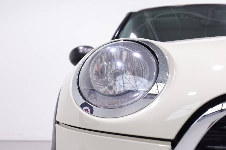MINI One 12