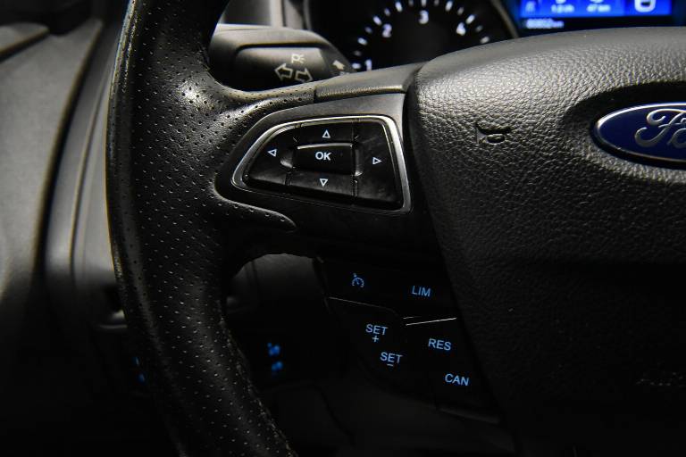FORD Focus 7