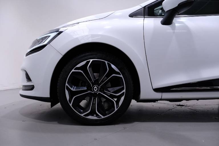 RENAULT Clio 11