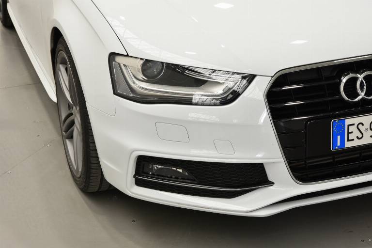 AUDI A4 57