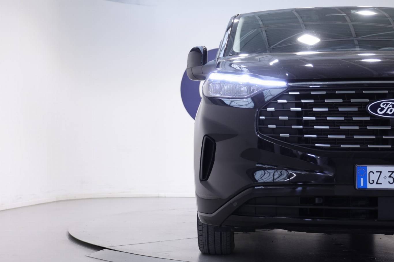 FORD Tourneo Custom 42