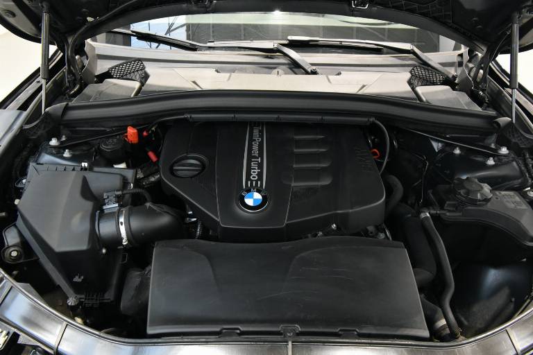 BMW X1 12