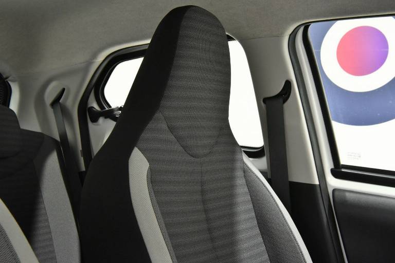 TOYOTA Aygo 42