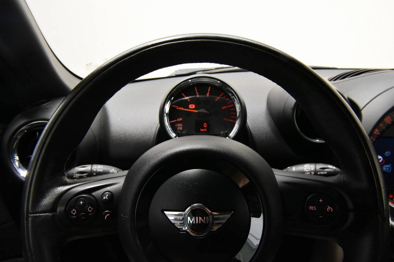 MINI Countryman 9