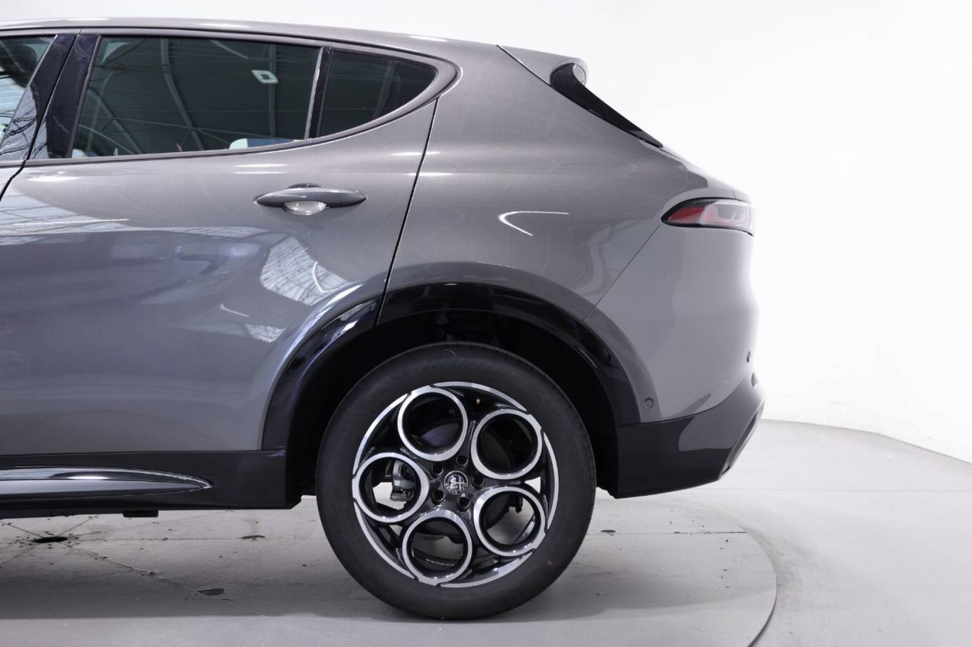 ALFA ROMEO Tonale 38