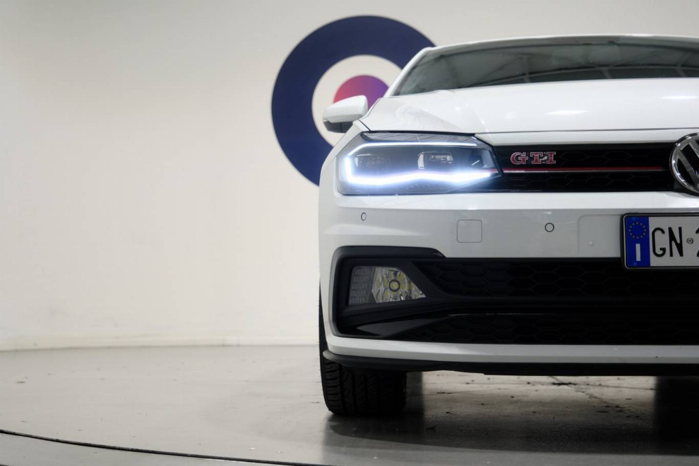 VOLKSWAGEN Polo GTI 38