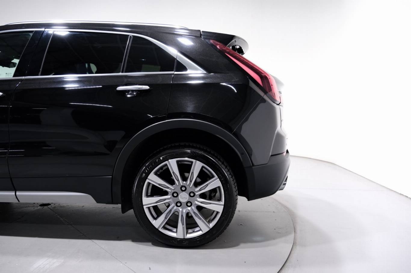 CADILLAC XT4 56