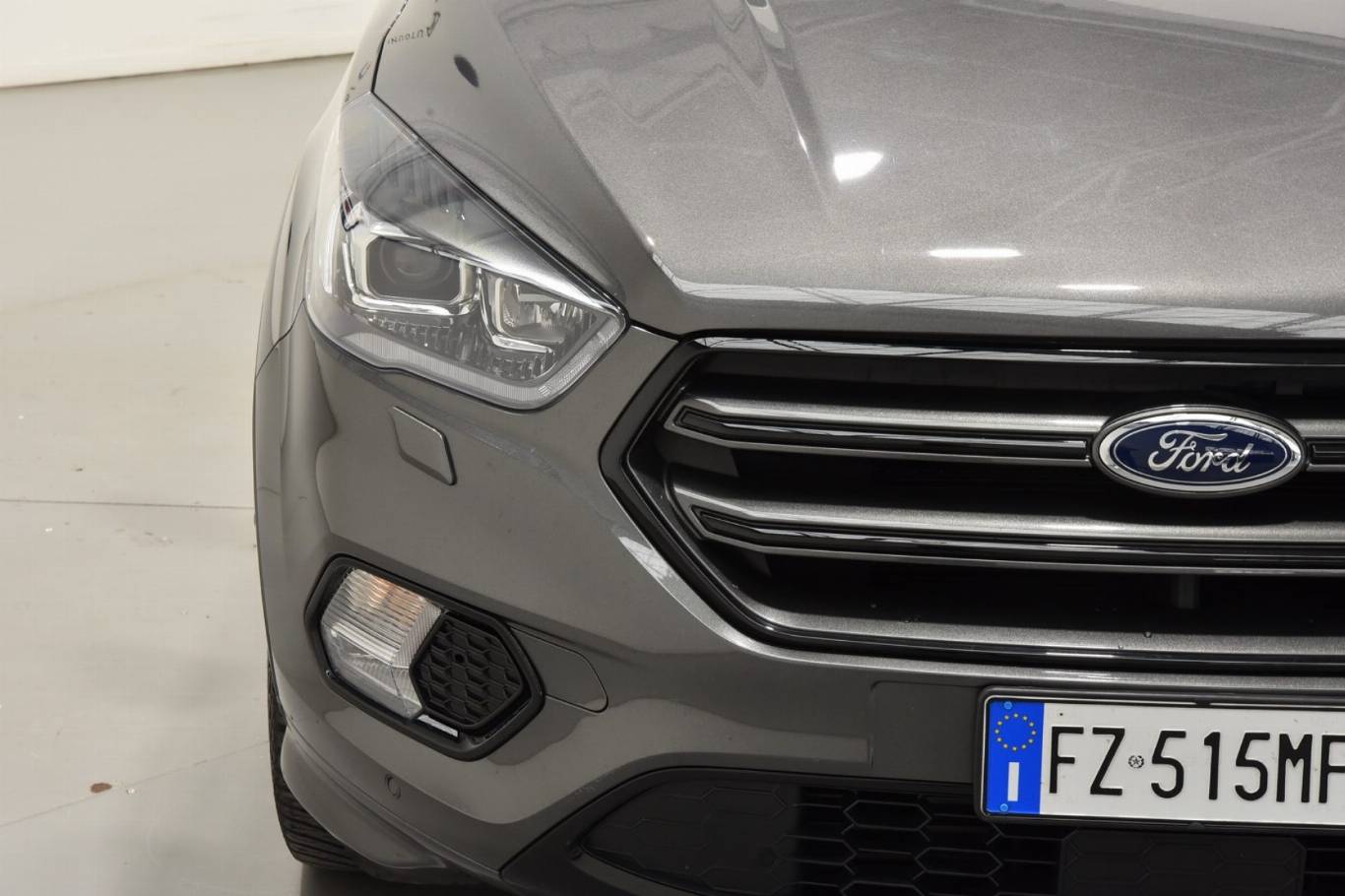 FORD Kuga 13