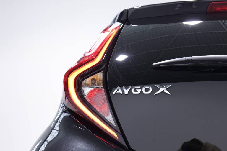 TOYOTA Aygo X 36