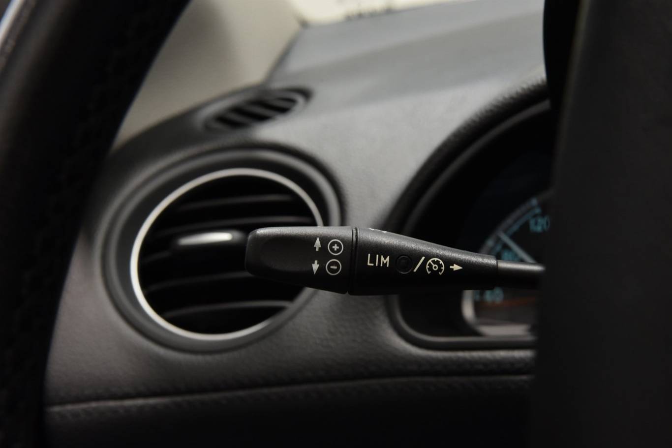 MERCEDES-BENZ SL 350 26