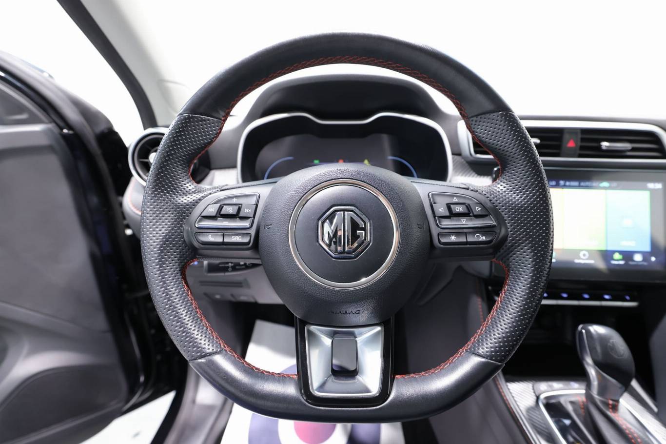 MG ZS 7