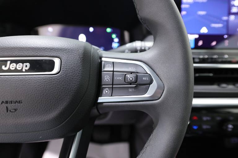 JEEP Compass 22