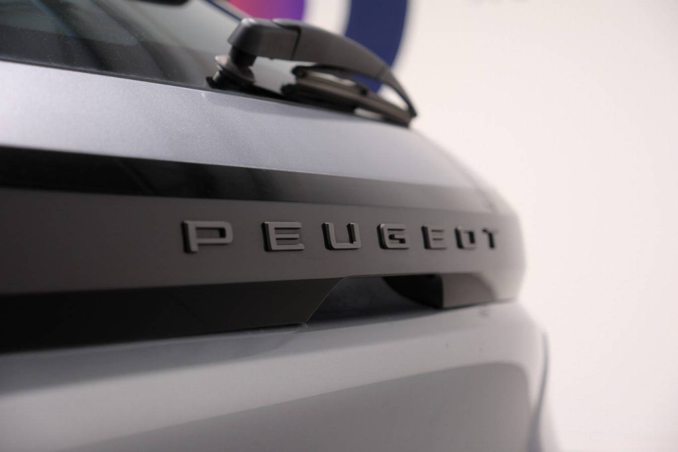 PEUGEOT 208 46