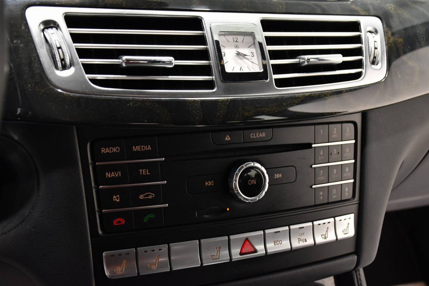 MERCEDES-BENZ CLS 250 37
