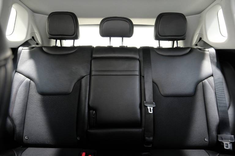JEEP Compass 43