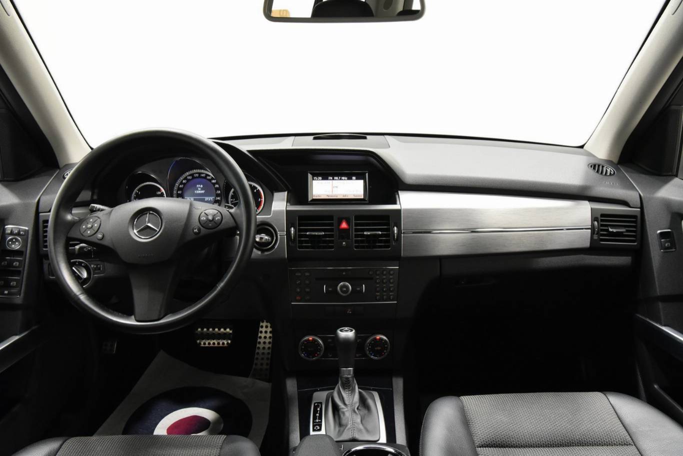 MERCEDES-BENZ GLK 220 21