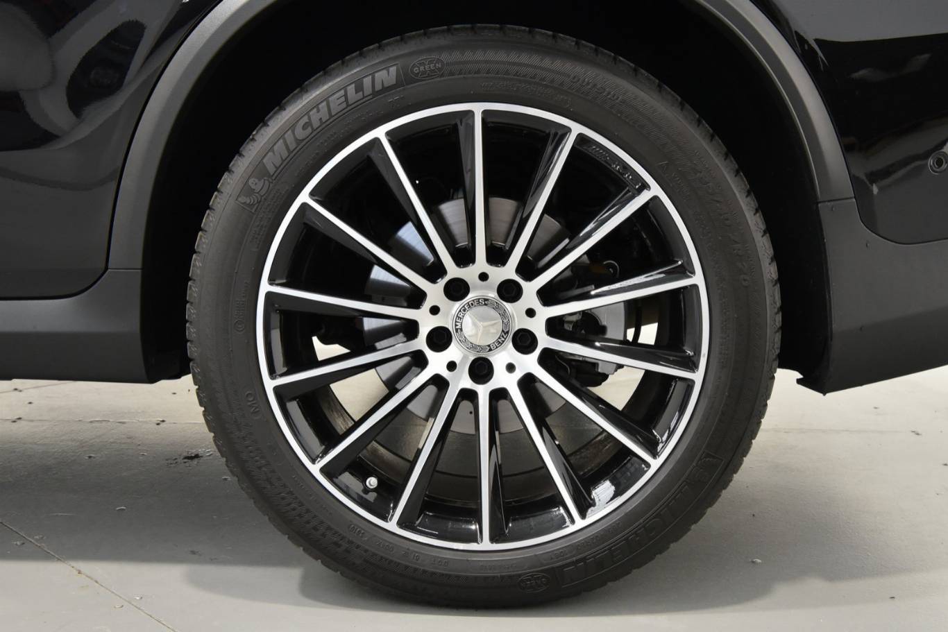 MERCEDES-BENZ GLC 220 15