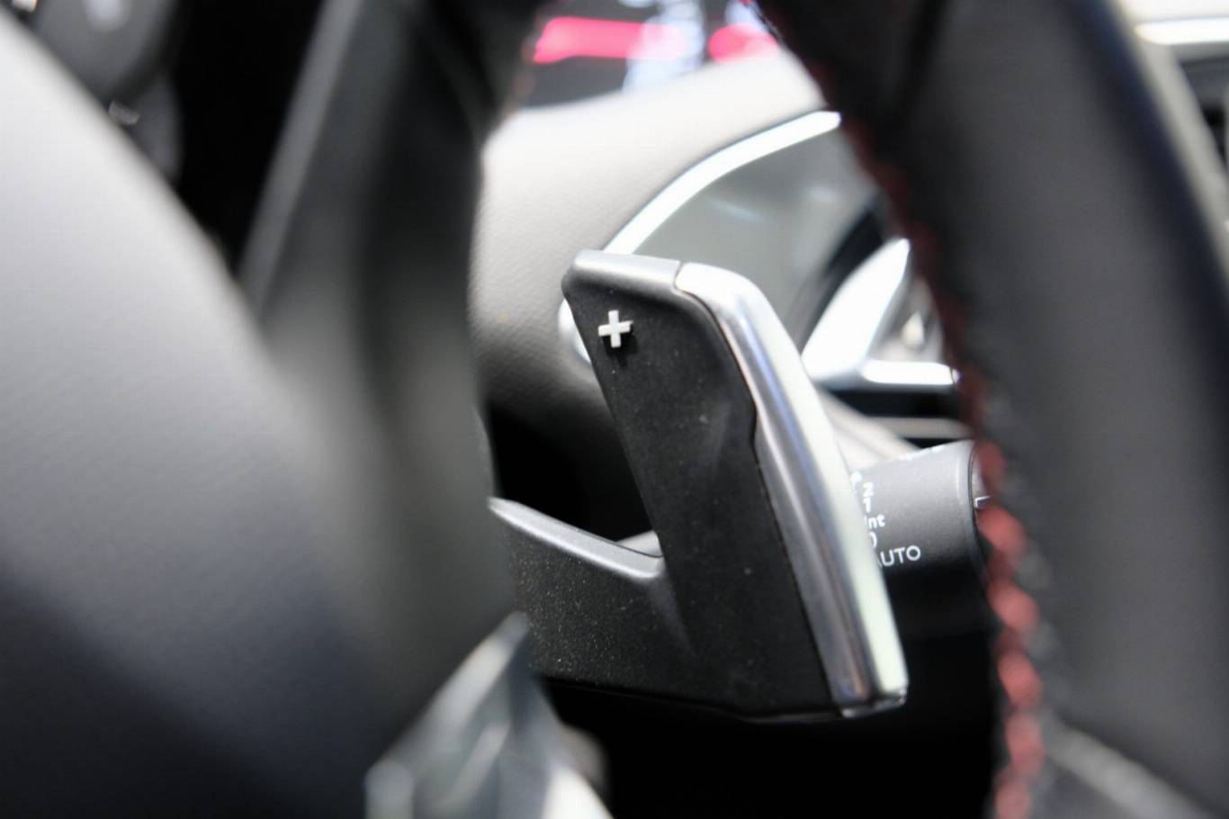 PEUGEOT 308 24
