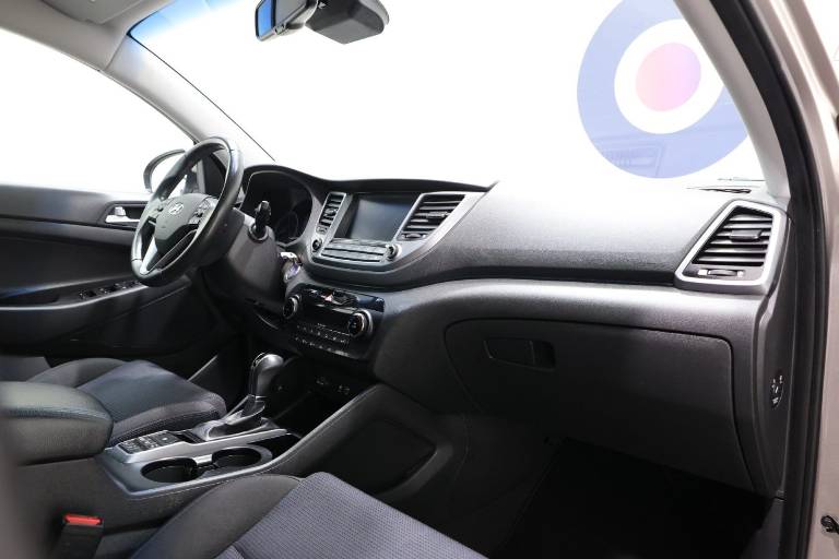 HYUNDAI Tucson 45