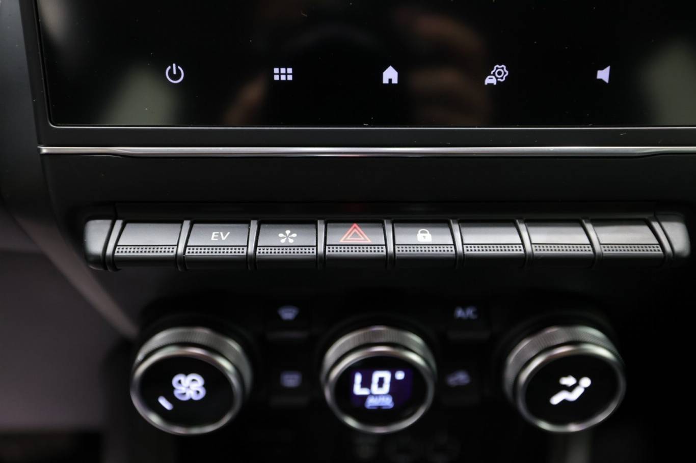 RENAULT Captur 26