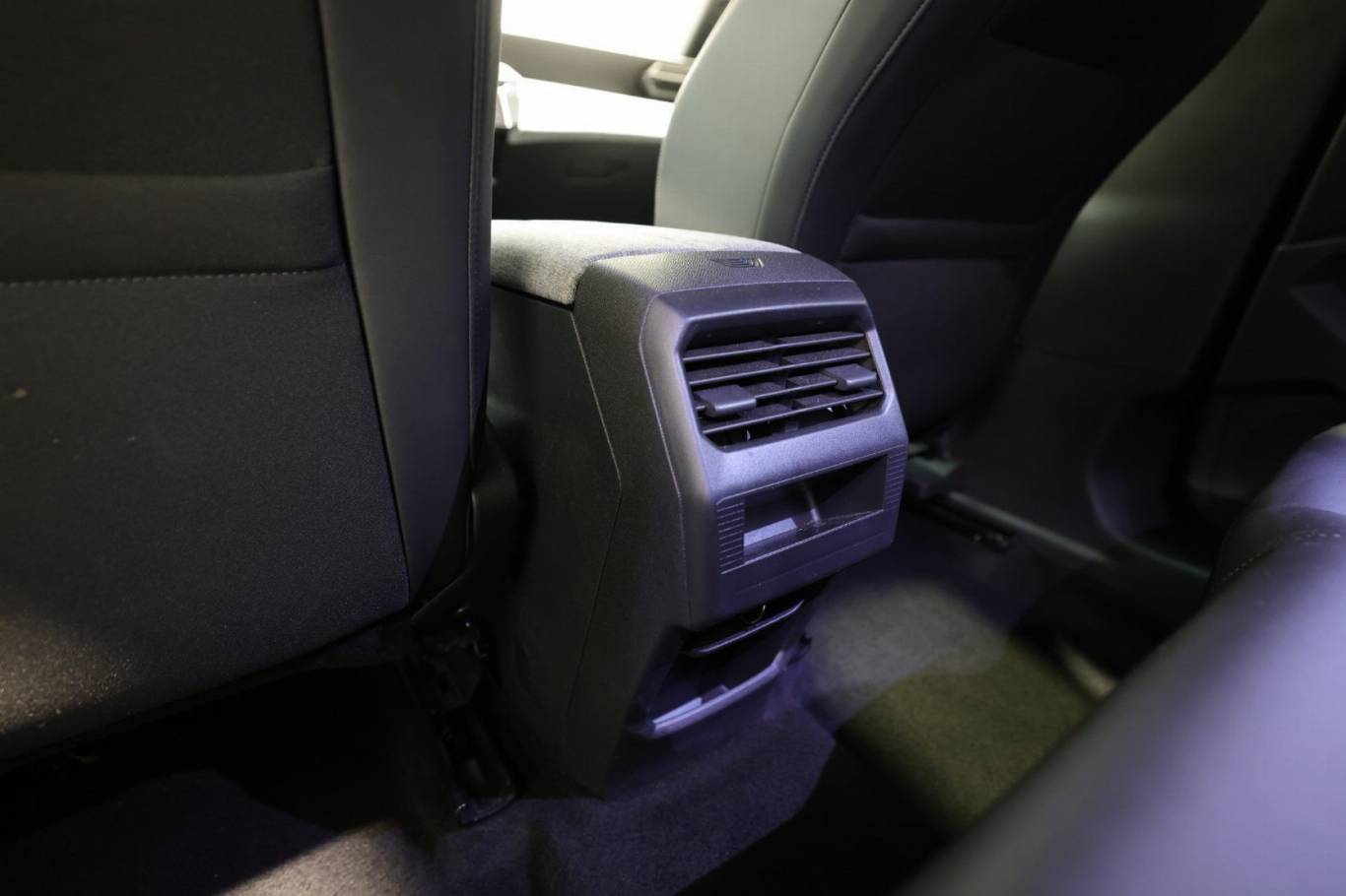 PEUGEOT 3008 42