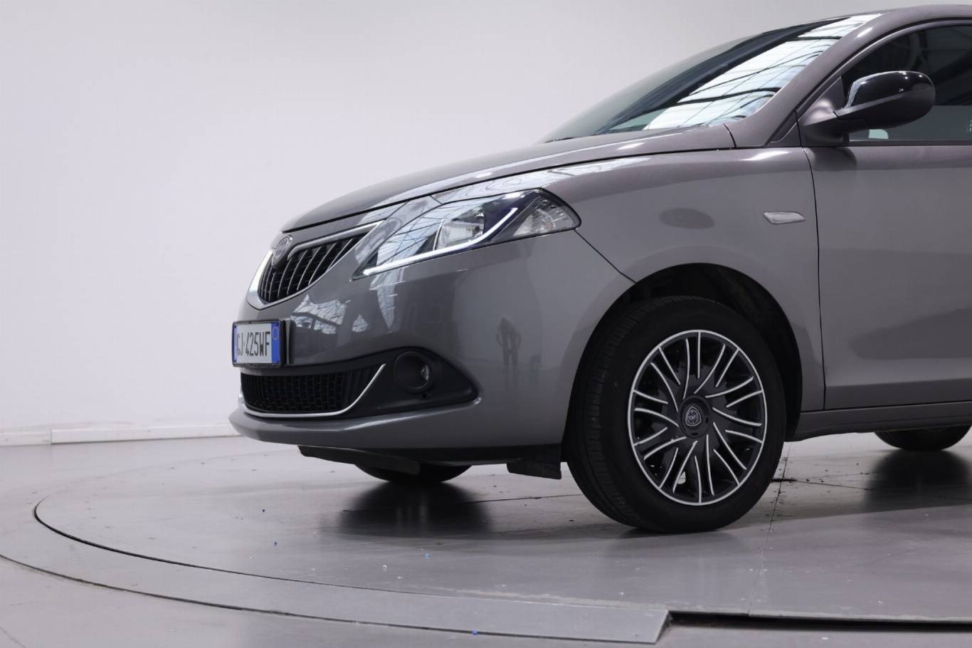 LANCIA Ypsilon 11