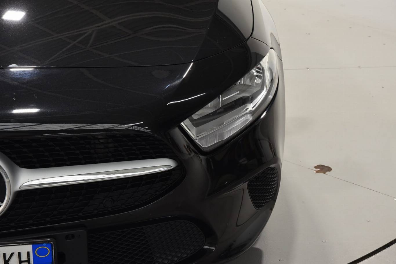 MERCEDES-BENZ A 180 6