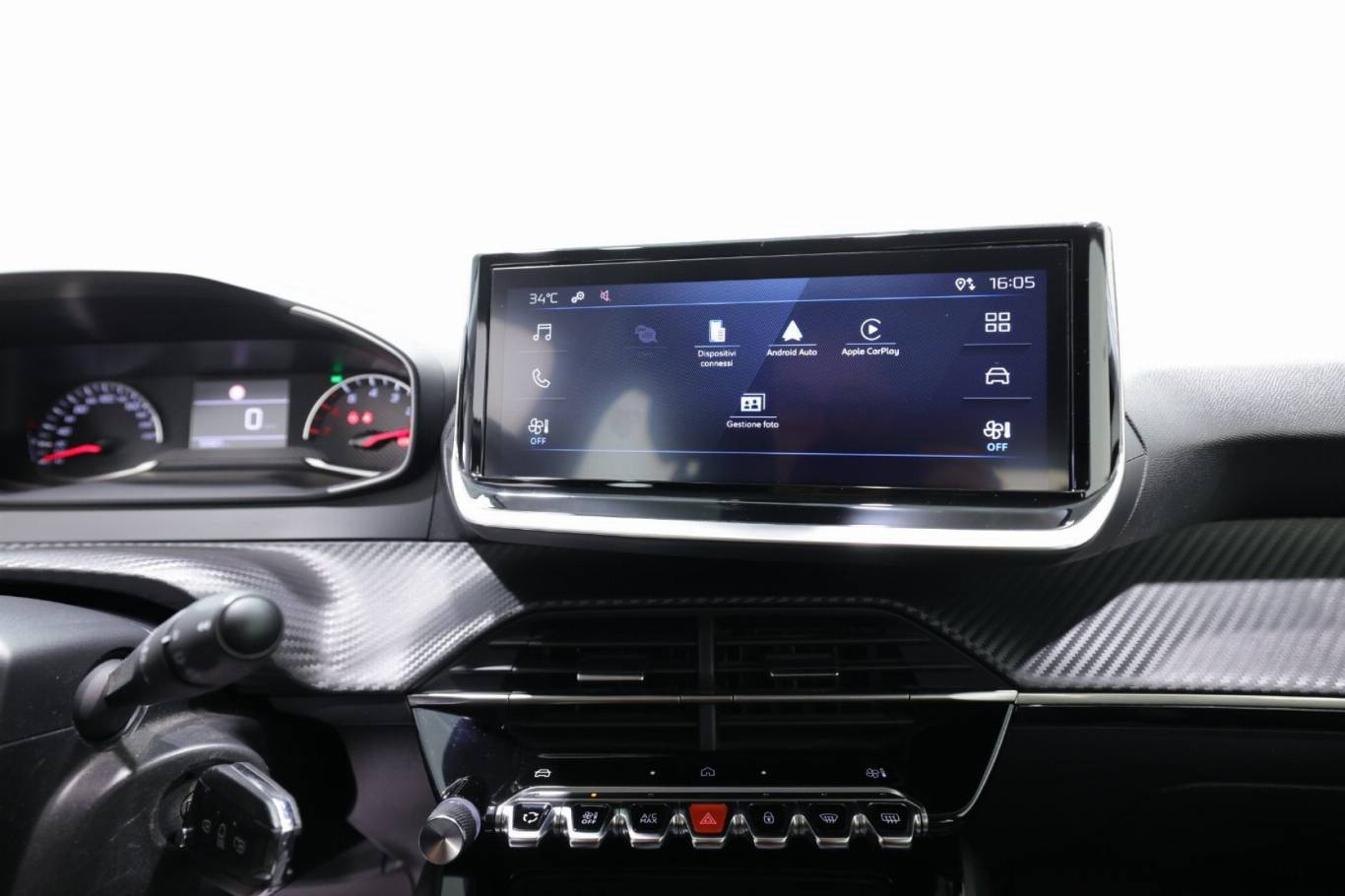 PEUGEOT 208 9