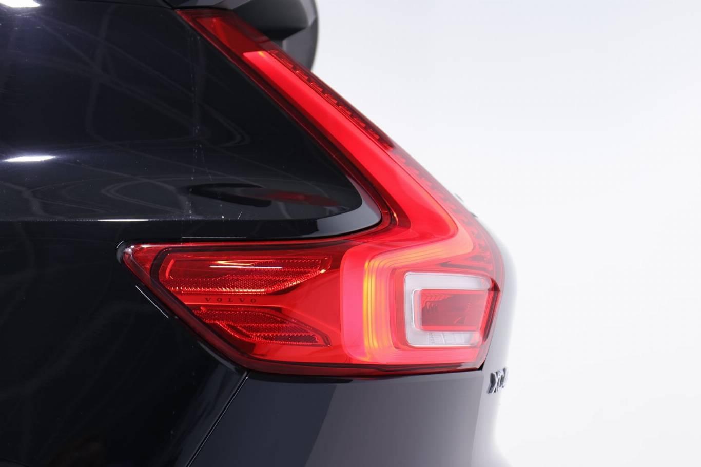 VOLVO XC40 38