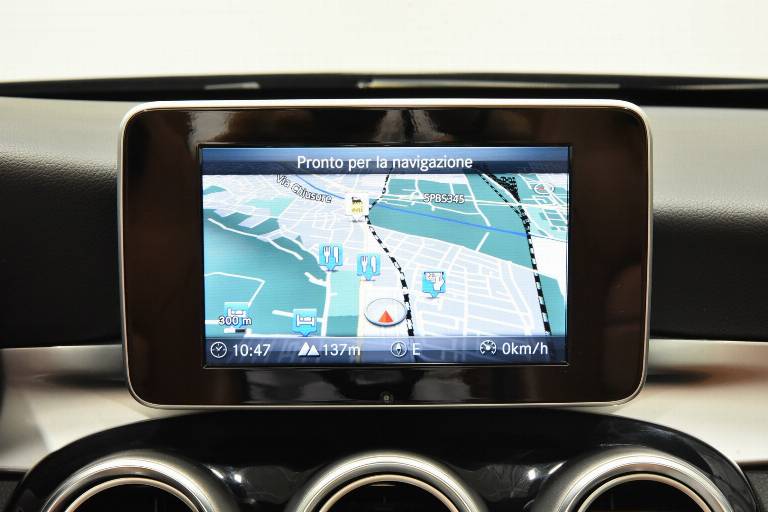 MERCEDES-BENZ C 220 12