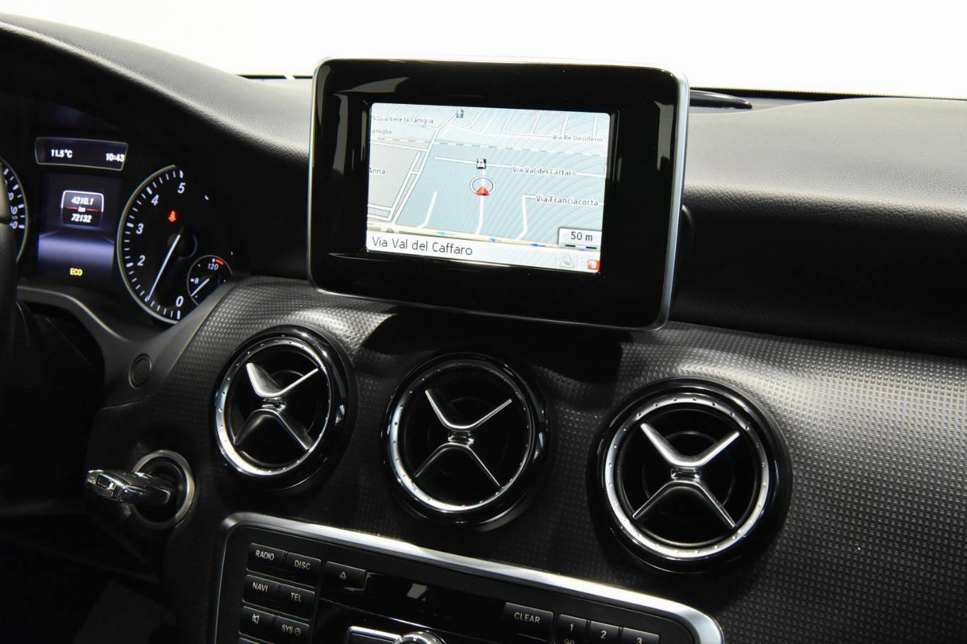 MERCEDES-BENZ A 180 34