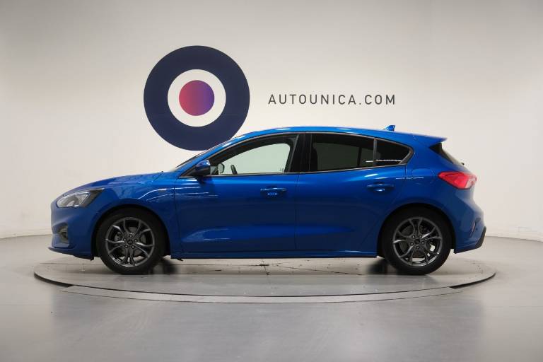 FORD Focus 18
