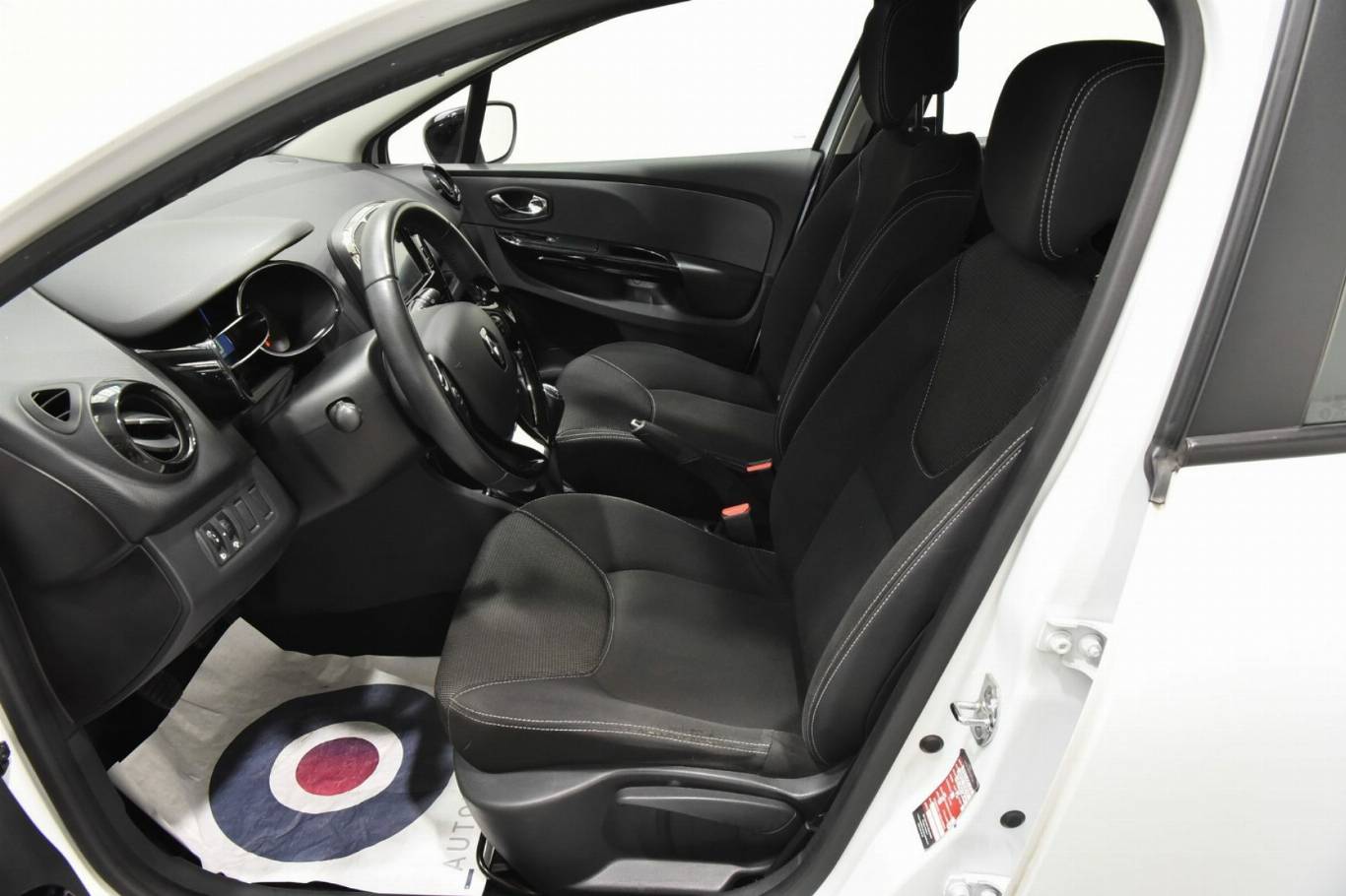 RENAULT Clio 4