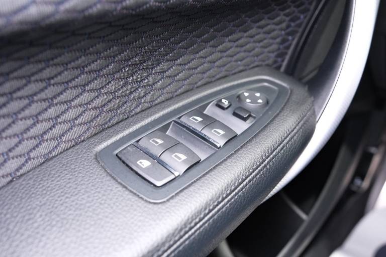 BMW 118 34