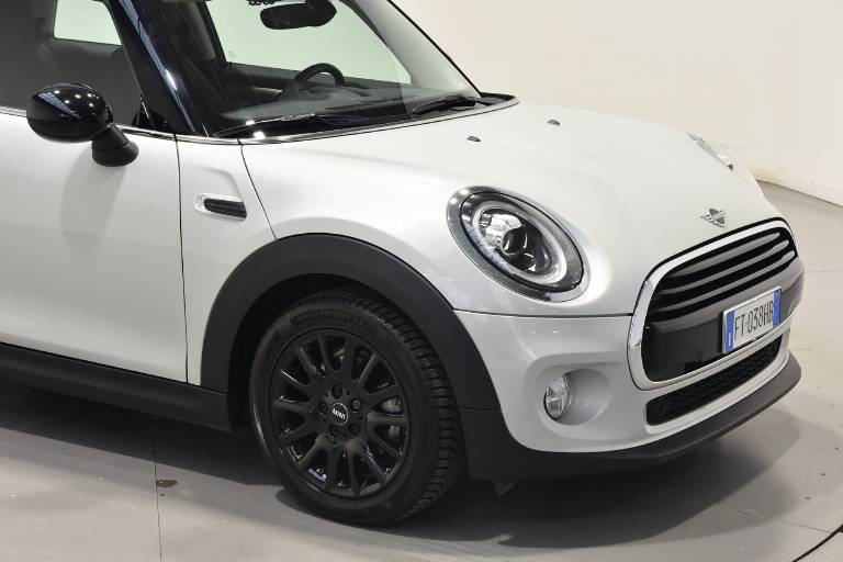 MINI Cooper D 16