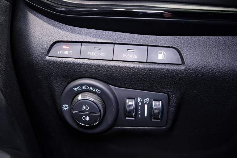 JEEP Compass 31