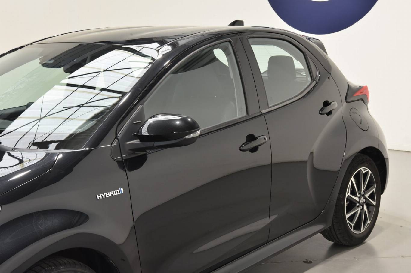 TOYOTA Yaris 27