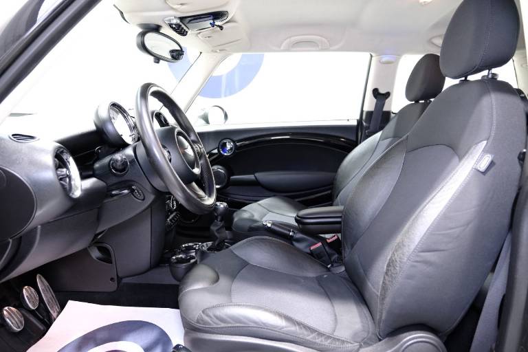 MINI Cooper S 7