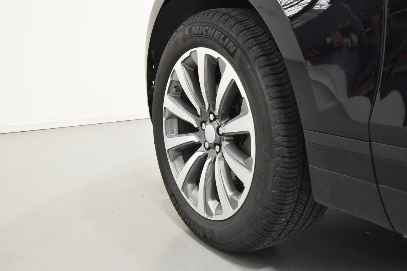 LAND ROVER Range Rover Velar 9