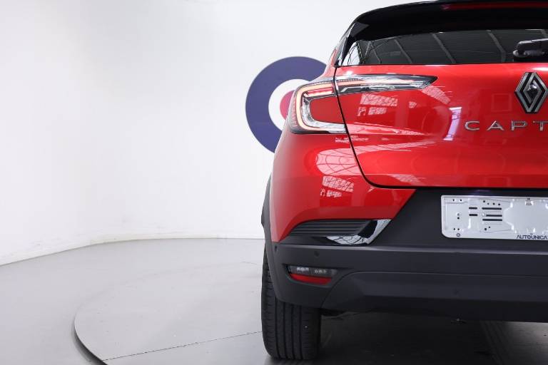 RENAULT Captur 43