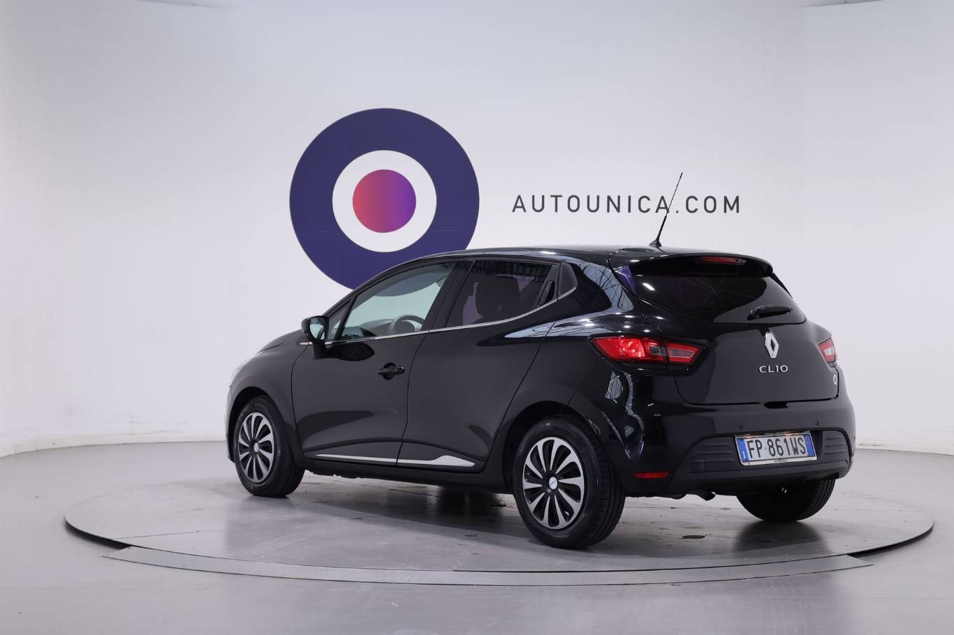 RENAULT Clio 4