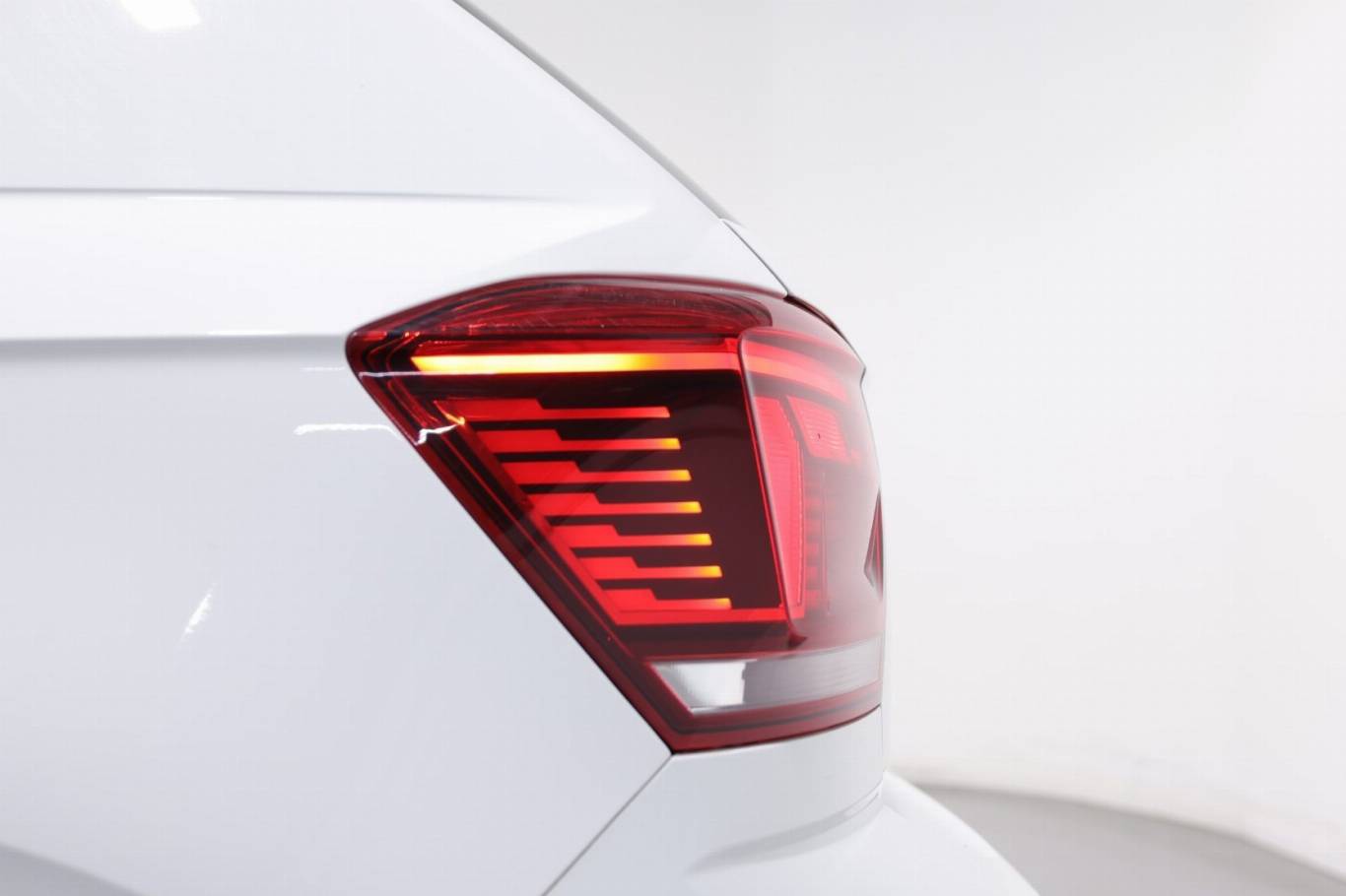 VOLKSWAGEN Polo GTI 39